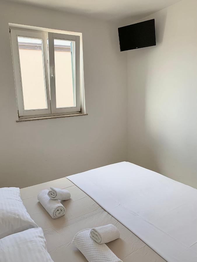 Apartments Happy Stay Center Baska Exteriér fotografie