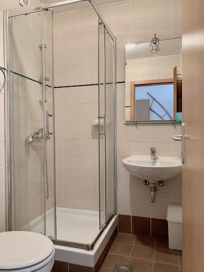 Apartments Happy Stay Center Baska Exteriér fotografie