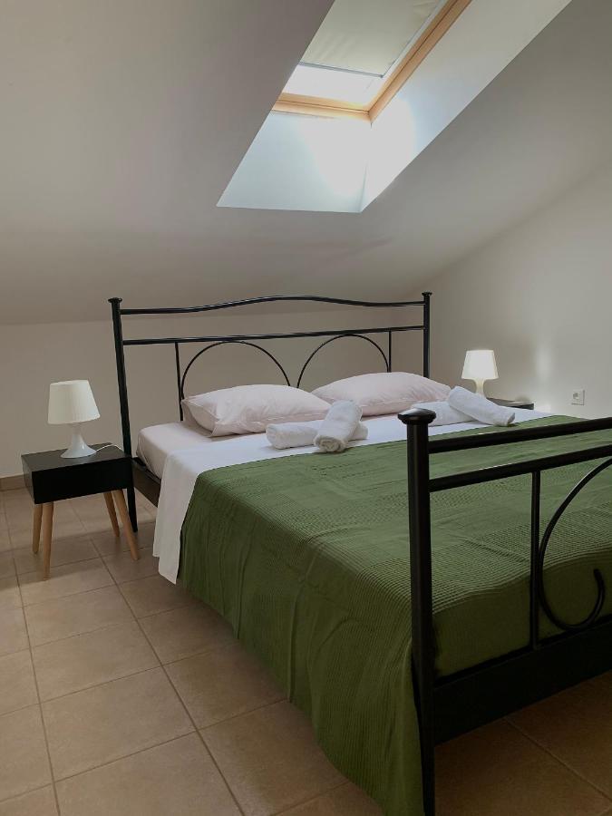 Apartments Happy Stay Center Baska Exteriér fotografie