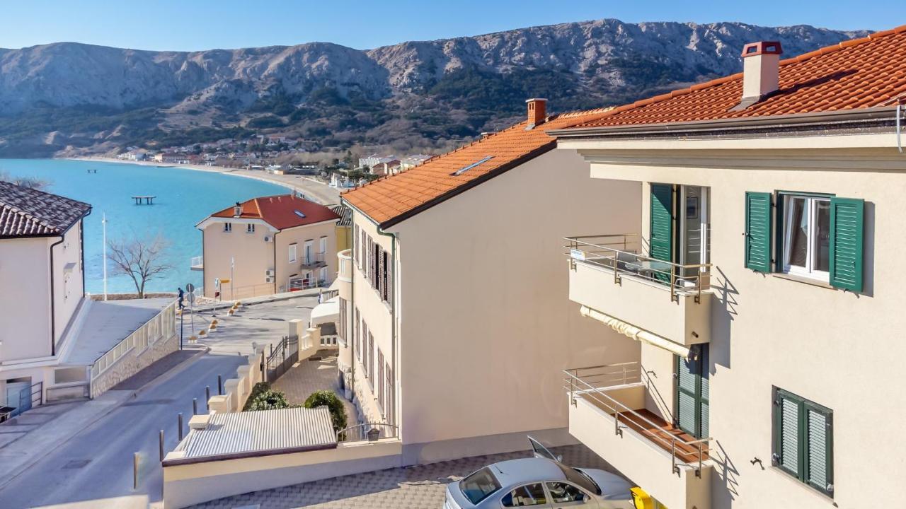 Apartments Happy Stay Center Baska Exteriér fotografie