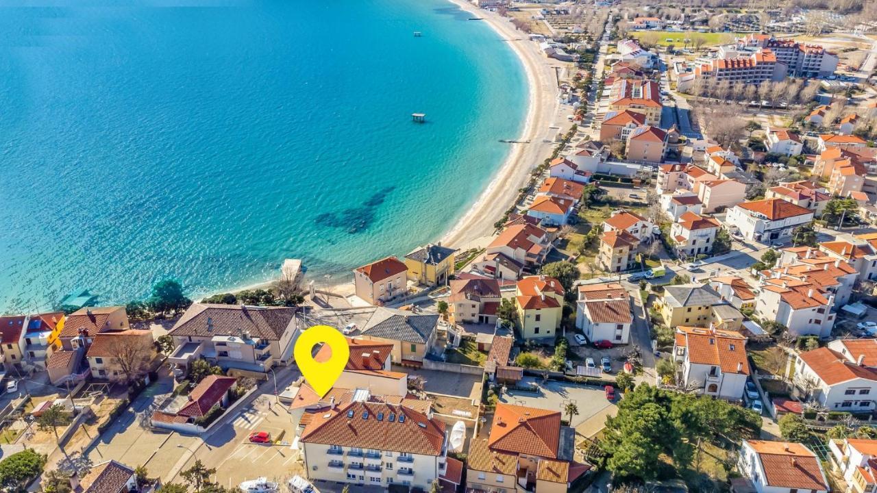 Apartments Happy Stay Center Baska Exteriér fotografie